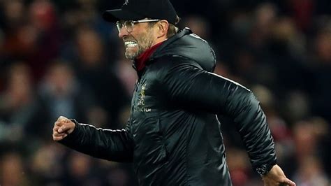 Liverpool 1 0 Everton Klopp Apologises For Running On Pitch After