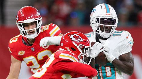 Peacock Exclusive Stream Dolphins Chiefs Playoff Game Stirs Fan Anger