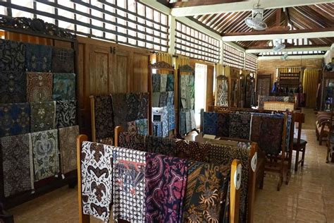 Kampung Batik Giriloyo Wisata Sentra Industri Batik Tulis