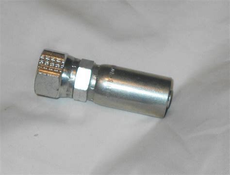 Pcs Eaton Swivel Synflex Permanent Fitting