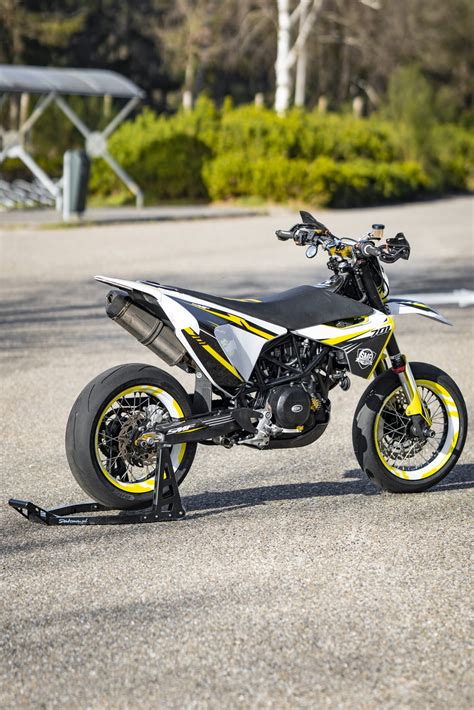 Husqvarna Graphics Kit Supermofools