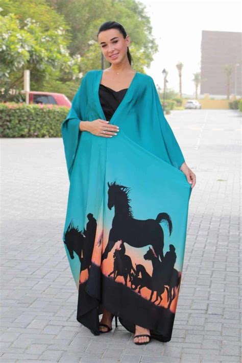 Arabic Dresses Online Abayas Kaftans Online Heracloset Arabic