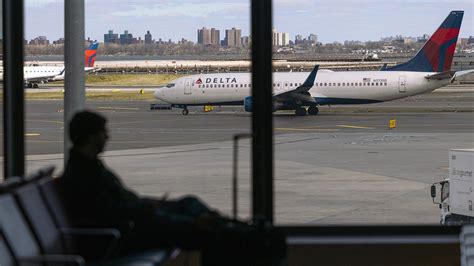 Delta Air Lines Boeing 767 Makes Emergency Landing At New York City Airport