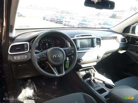 Kia Sorento Lx V Awd Black Dashboard Photo Gtcarlot