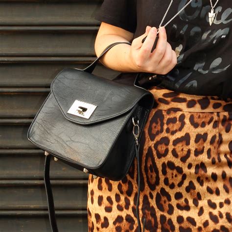 Graphic Tee Leopard Pencil Skirt Tfdiaries