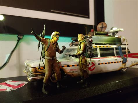 1/25 Ecto 1 and Ecto 1a model kit builds : r/ghostbusters