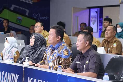 Turunkan Angka Stunting Pemkab Bekasi Kick Off Tpk Bergerak Brtv