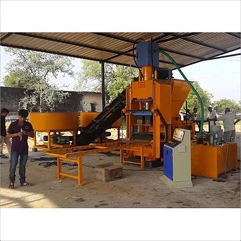 Concrete Brick Making Machine Inr Per Piece Mahakali Engineering