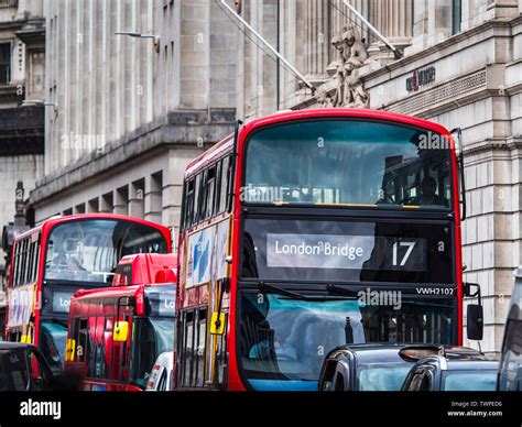 Congestion London Buses Hi Res Stock Photography And Images Alamy