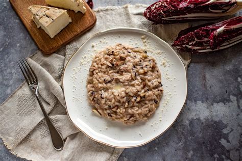 Risotto Al Radicchio E Taleggio La Ricetta Del Primo Cremoso Ed Elegante