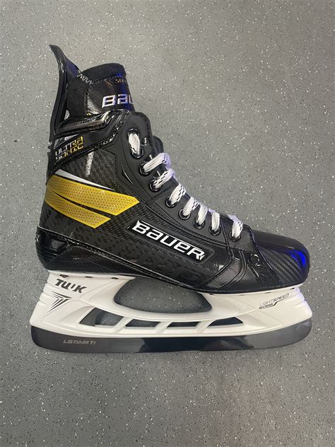 New Bauer Size 7 Fit 1 Supreme UltraSonic Hockey Skates | SidelineSwap