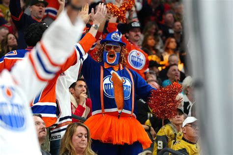 The Greatest Fans A Tribute: The Edmonton Oilers