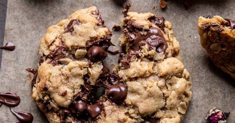 Chocolate Chip Nutella Stuffed Oatmeal Cookies Punchfork