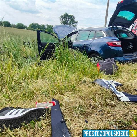 Zderzenie Samochodu Z Motocyklem Na DK 42 W Ligocie Dolnej Na