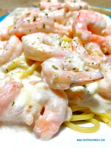 30 Minute Cheesy Garlic Shrimp Alfredo Recipe 435