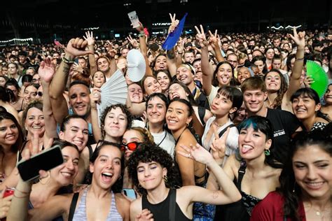 Descubre el significado de soñar con mucha gente Un análisis profundo