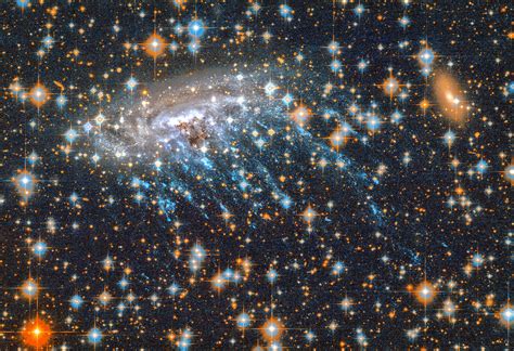 Gassy Galaxy 2 Variant Edited Hubble Space Telescope Imag Flickr