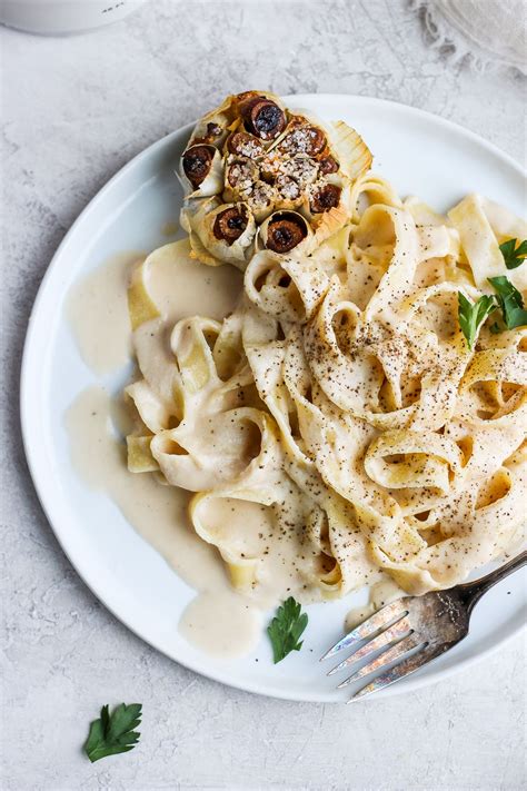 Vegan Roasted Garlic Alfredo Sauce The Wooden Skillet