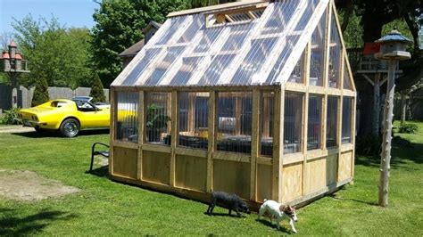 DIY 4X4 Greenhouse | Diy greenhouse, Outdoor greenhouse, Greenhouse