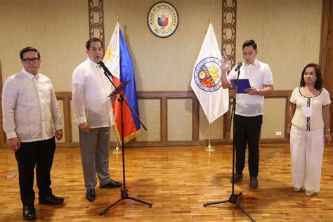 New Lakas Member Takes Oath Journalnews