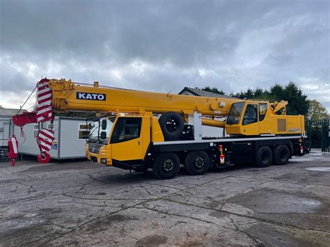 New Mobile Crane KATO NK 600Rx 60 Ton Truck Mounted Crane Available