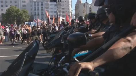 Tensión y expectativa en el Congreso tras incidentes entre