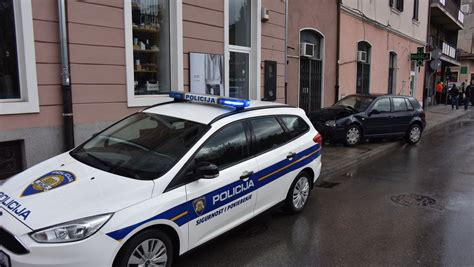 U potjeri za Nijemcem u Puli ozlijeđena dva policajca