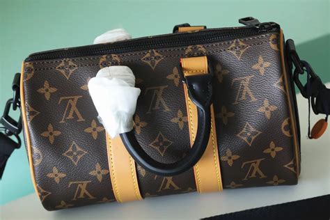 Louis Vuitton Keepall Bag 80 Boolopo