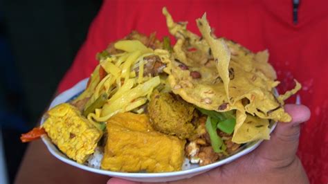 NASI PECEL LODEH MBAH KROMO PASURUAN SEJAK 1950 YouTube