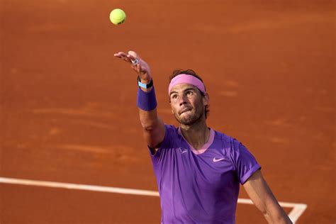 Rafael Nadal aumenta la intensidad en sus entrenamientos con Sebastián Báez