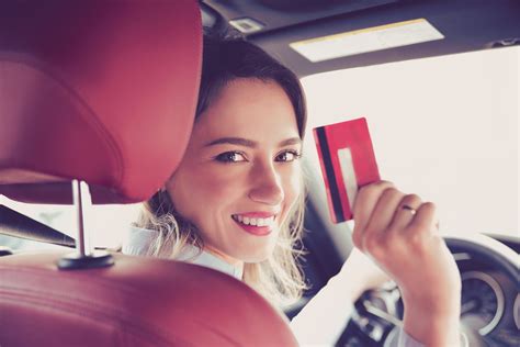 The Top 6 Credit Cards to Use When Renting a Car