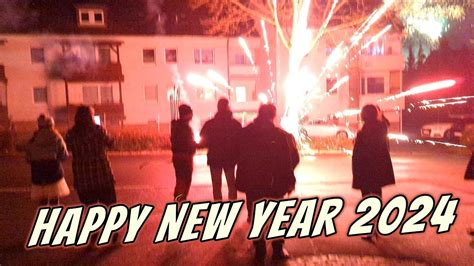 HAPPY NEW YEAR 2024 Silvesterfeuerwerk in Rödental YouTube