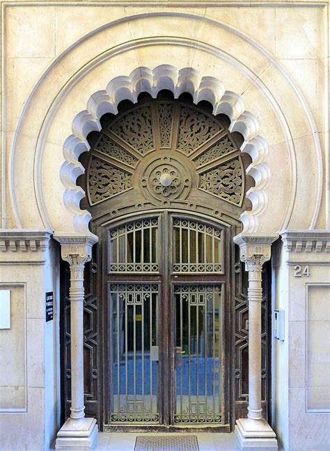 Barcelona Passeig De Gr Cia E Beautiful Doors Unique Doors