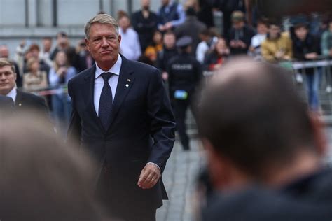 Newspascani Pa Cani T Rgu Frumos Ia I Foto Klaus Iohannis A