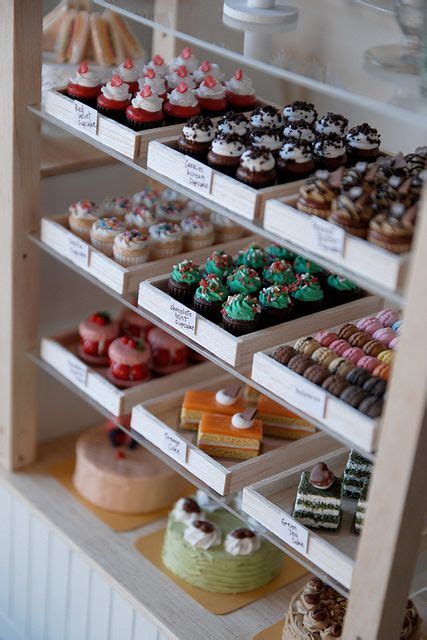 sweet cakes bakery and cafe - Kendall Wagoner