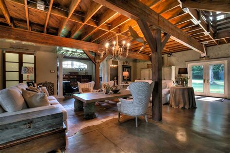 17 Awesome Barn House Interiors: Especially If Money's No Object