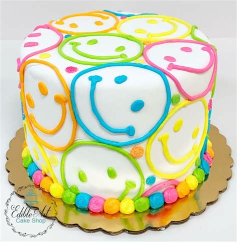 Smiley Faces Cake In Rainbow Birthday Cake Cute Birthday Cakes