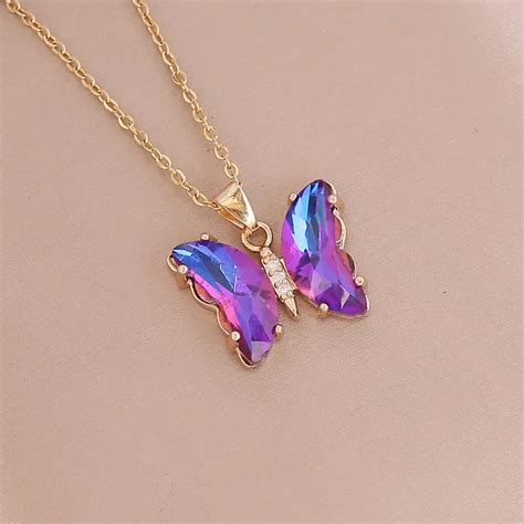 Enchanting Butterfly Necklace With Sparkling Crystal Fashionable