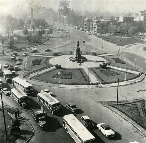 Plaza Baquedano más conocida como Plaza Italia allá por Flickr