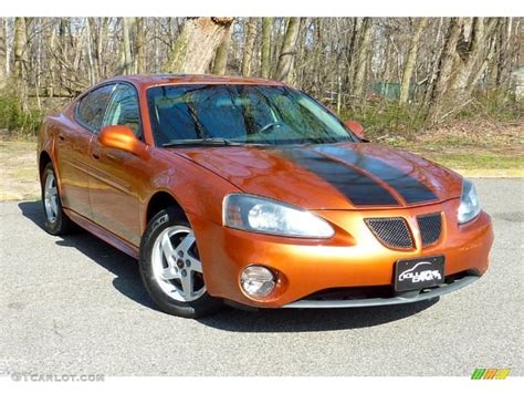 2004 Fusion Orange Metallic Pontiac Grand Prix GT Sedan 79513504