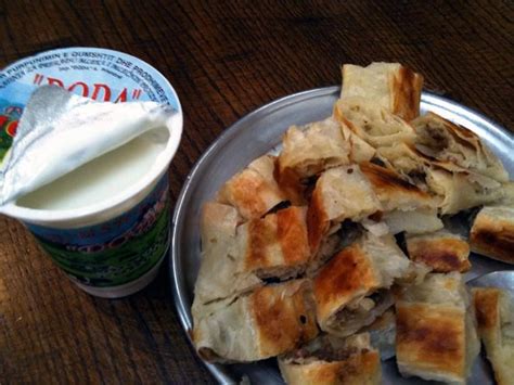 burek & jogurt makedonski dorucek priceless Macedonian Food ...