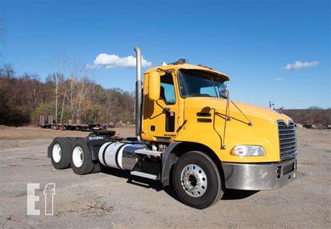 2012 Mack Pinnacle Cxu613 Online Auctions