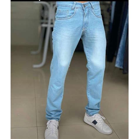 Calça Jeans Azul Claro Masculina Reta Tracional Submarino