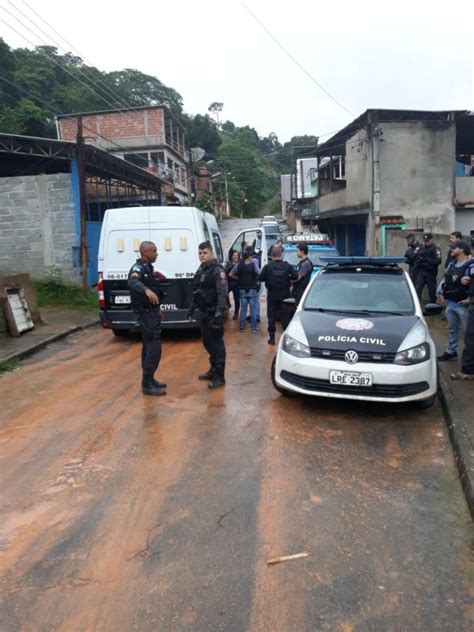 Quinze Presos Em Barra Mansa S O Integrantes Do Comando Vermelho Diz