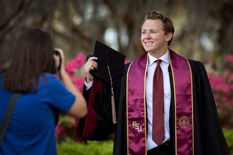 Photos Fsu Graduates Excited For Spring 2021 Commencement Florida State University News