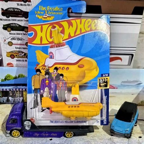 Jual Hotwheels Hot Wheels The Beatles Yellow Submarine Shopee Indonesia