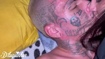 Me pongo cachondo cuando golpeo el coño de este bombón en la piel XVIDEOS