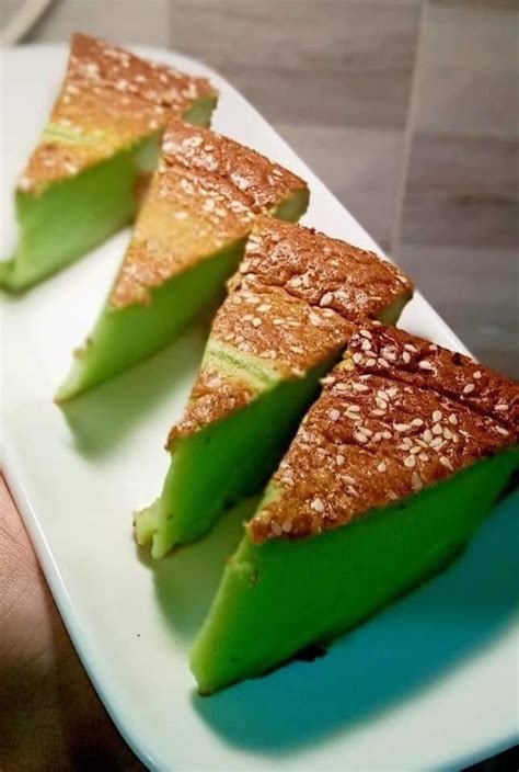 Resepi Kuih Bakar Pandan Super Simple Yang Sedap Lembut Hanya Bakar