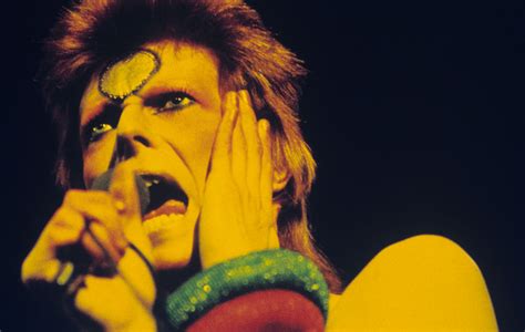 Le manager de David Bowie affirme qu une tournée de retour de Ziggy