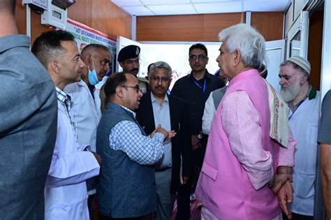 Amarnath Yatra Lg Reviews Arrangements At Nunwan Base Camp The Dispatch